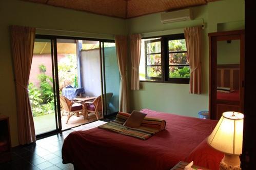 phuket-garden-room.jpg